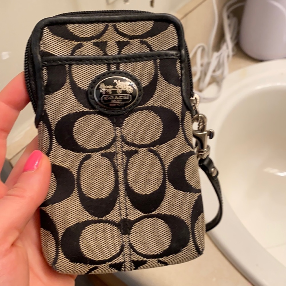 Coach phone wallet